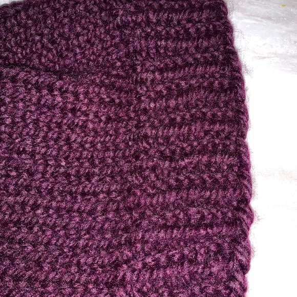 Ramsey’s Corner Hand Knitted Beanie! - Picture 3 of 3